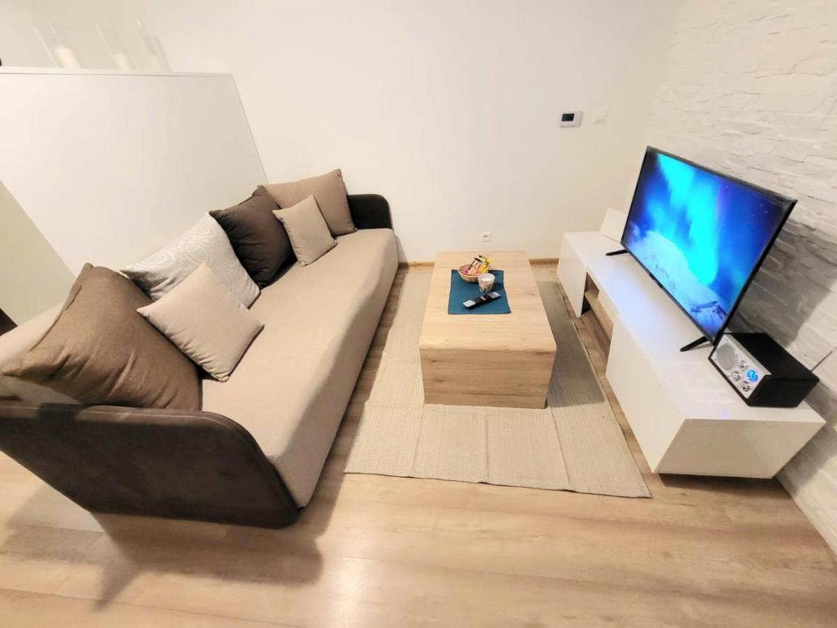 Velky Apartman 3 Bratislava Luaran gambar