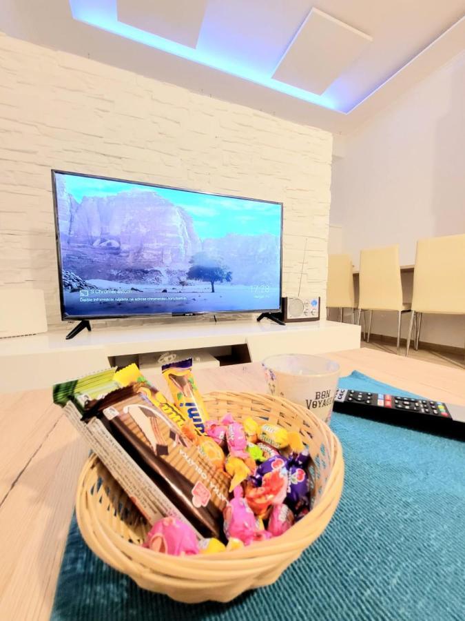 Velky Apartman 3 Bratislava Luaran gambar