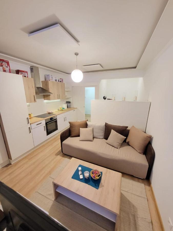 Velky Apartman 3 Bratislava Luaran gambar