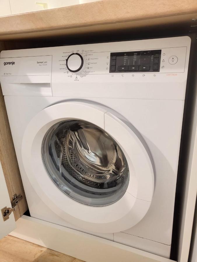 Velky Apartman 3 Bratislava Luaran gambar